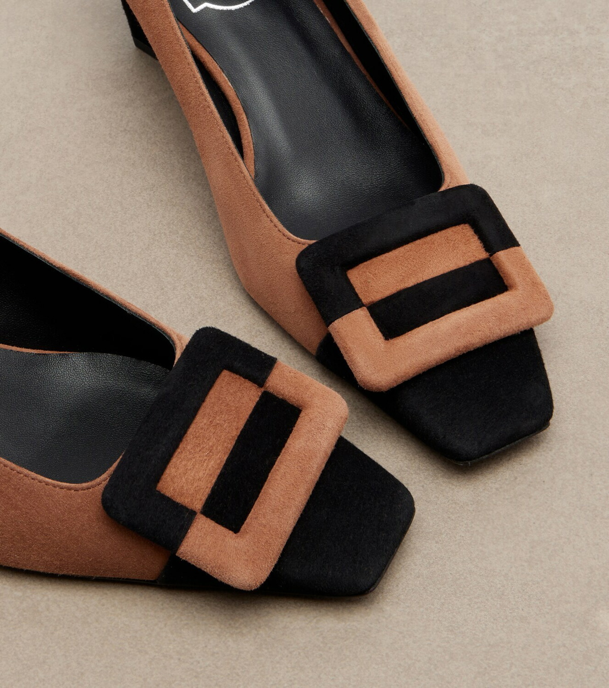 Roger Vivier Belle Vivier suede pumps