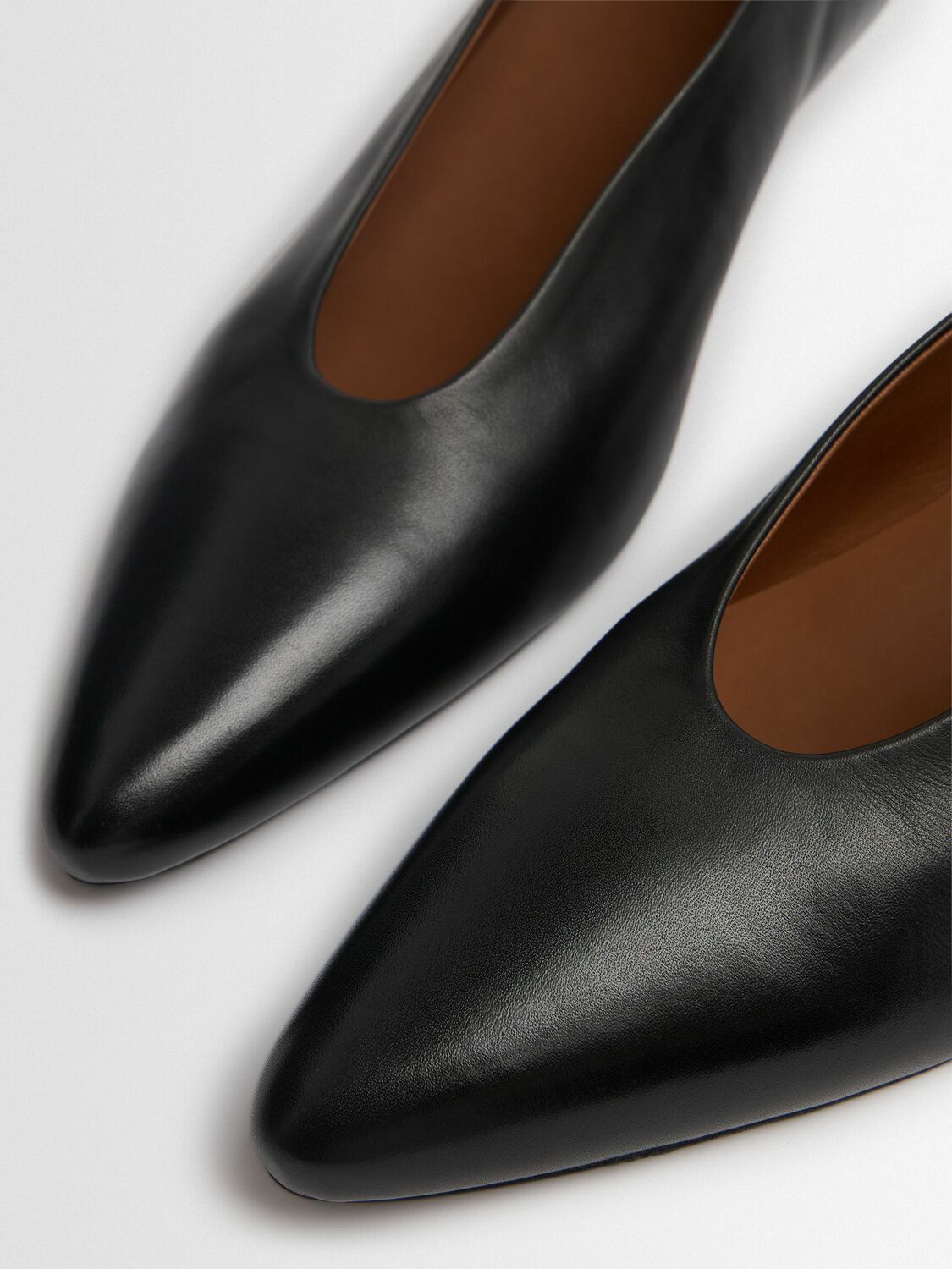MARSELL Longiforma Leather Pumps