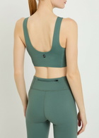 ON Core 2 in 1 Stretch-jersey Crop top Olive