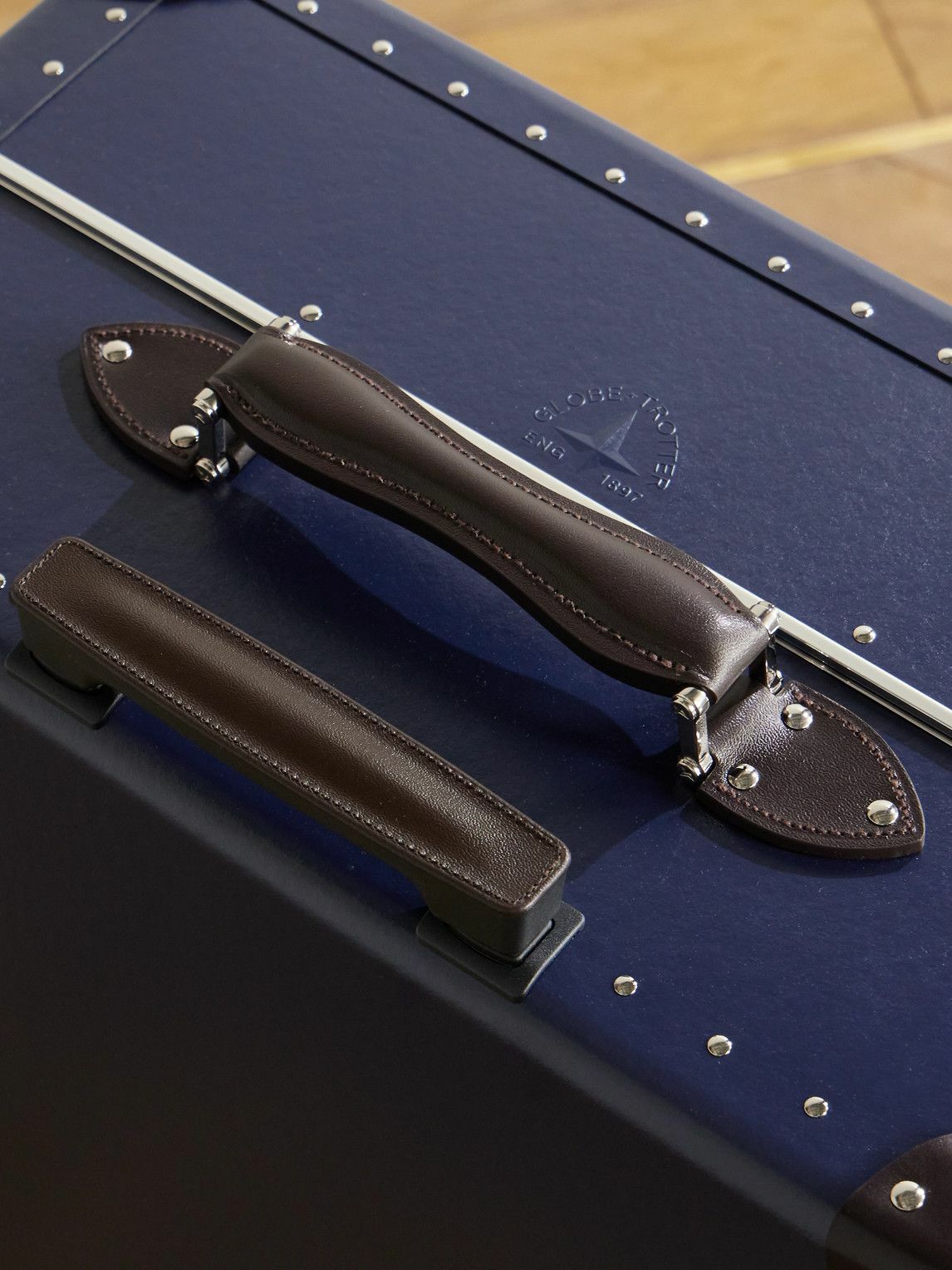 Globe-Trotter - Metropolis Leather-Trimmed Suitcase