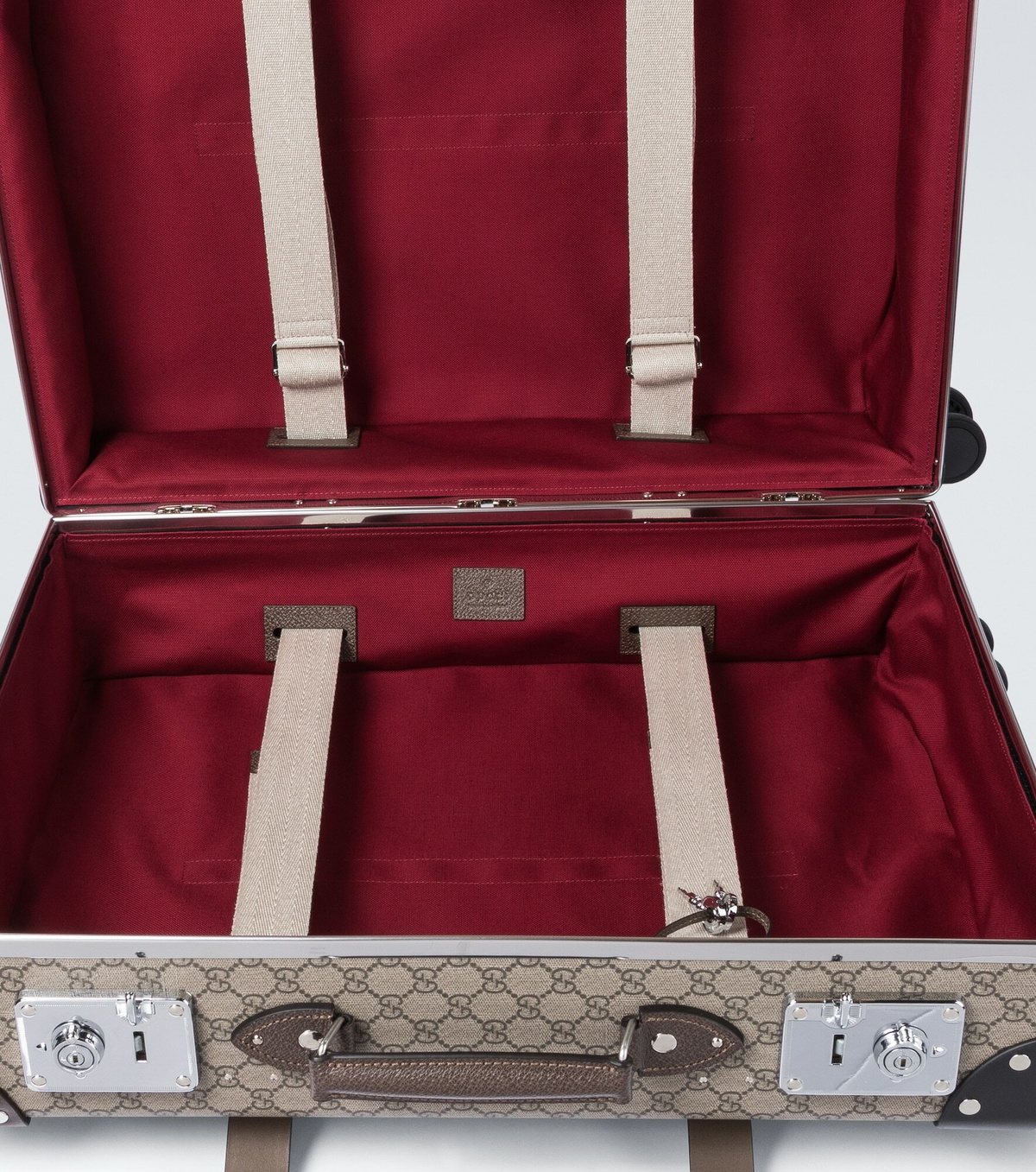Gucci - Globe-Trotter x Gucci GG medium suitcase