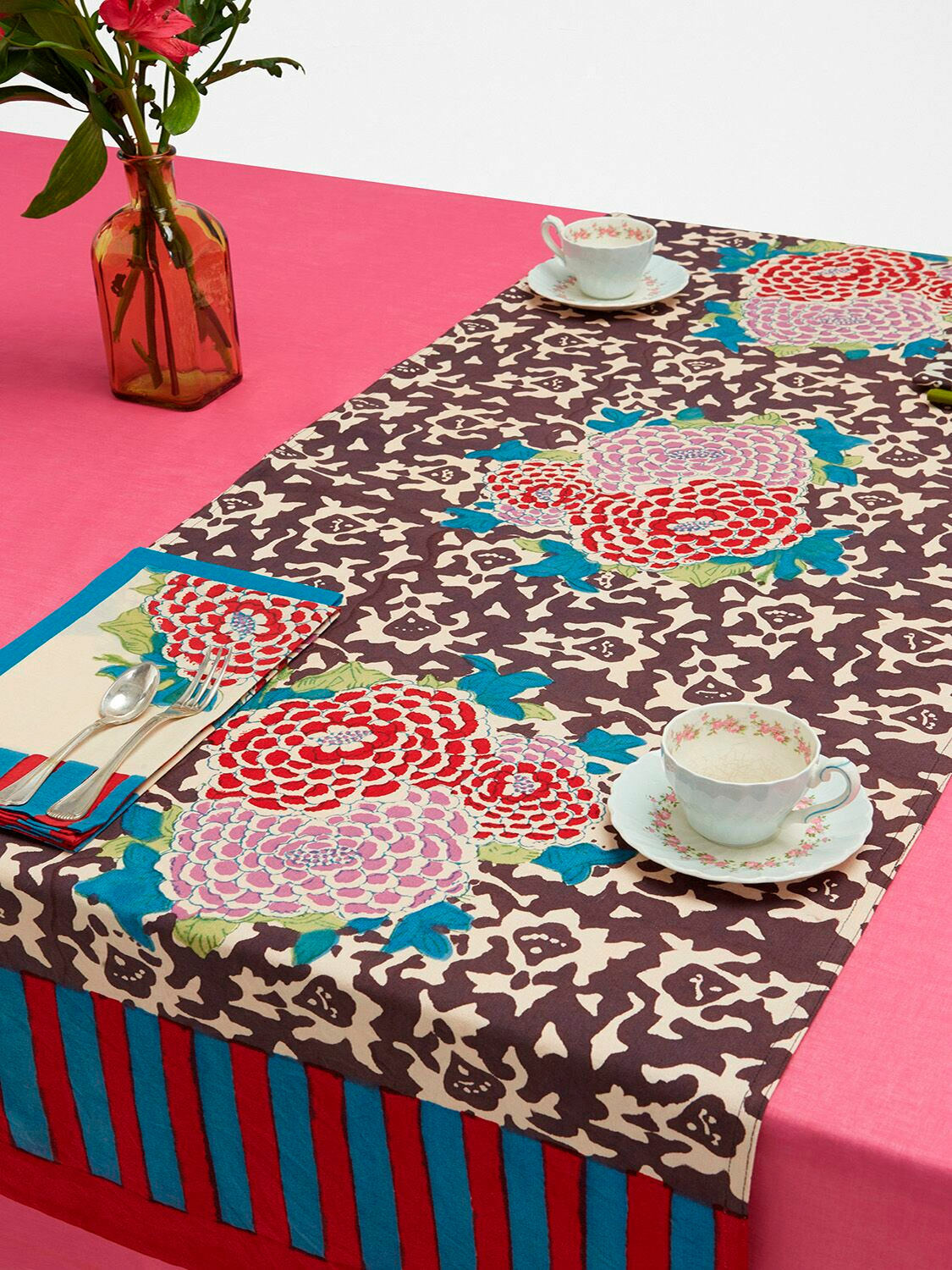 LISA CORTI Arabesque Corolla Doublemat