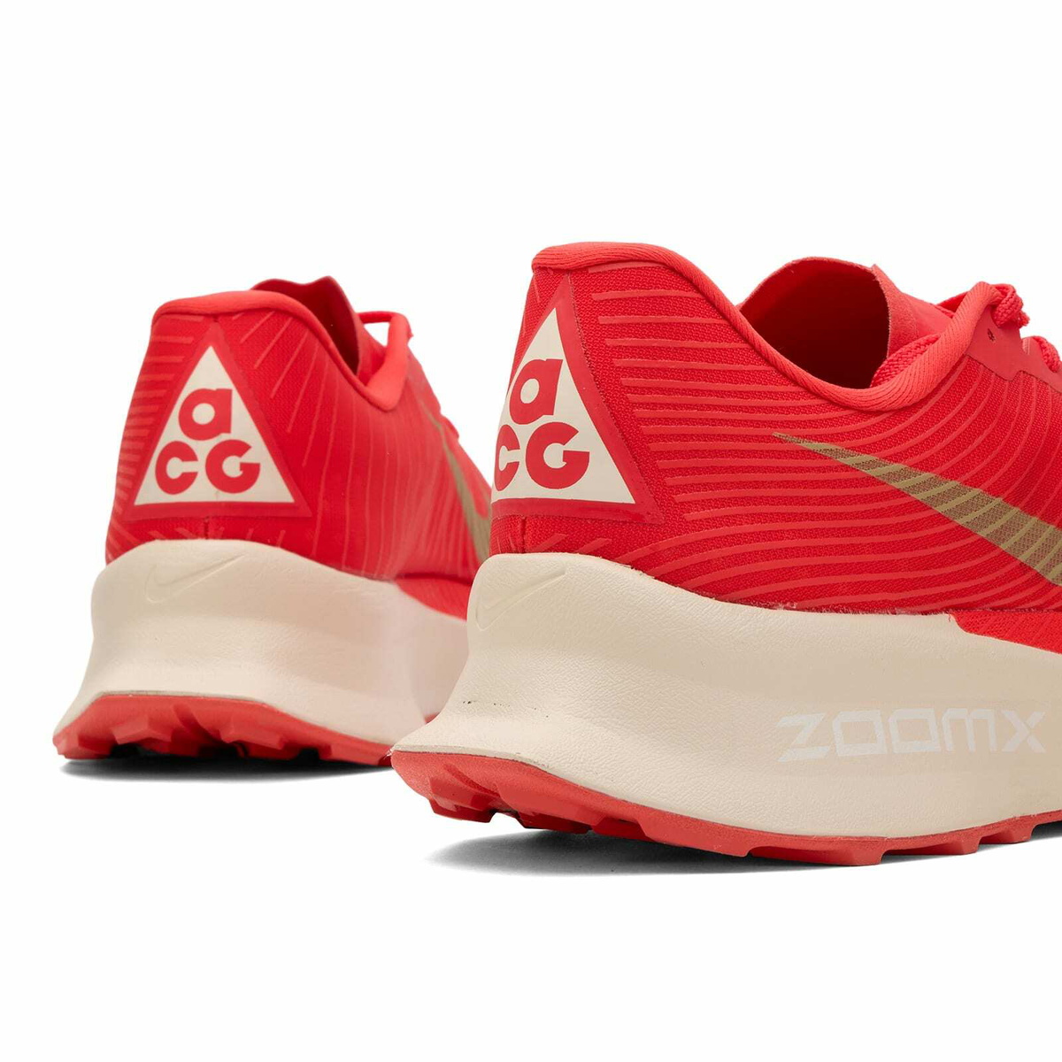 Nike Men's ACG Ultrafly 2 Sneaker in Light Crimson/Pure Platinum/Summit White