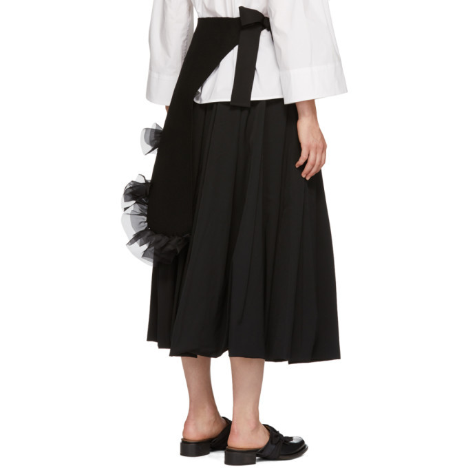 Roberts | Wood Black Ruffled Asymmetric Skirt