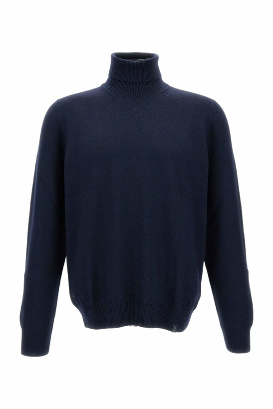 Photo: Fay Turtleneck Sweater