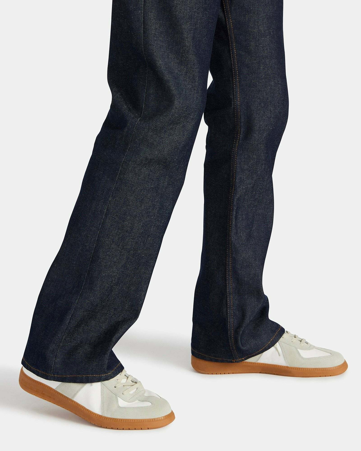 Steve Madden Dixinm Sneakers in White