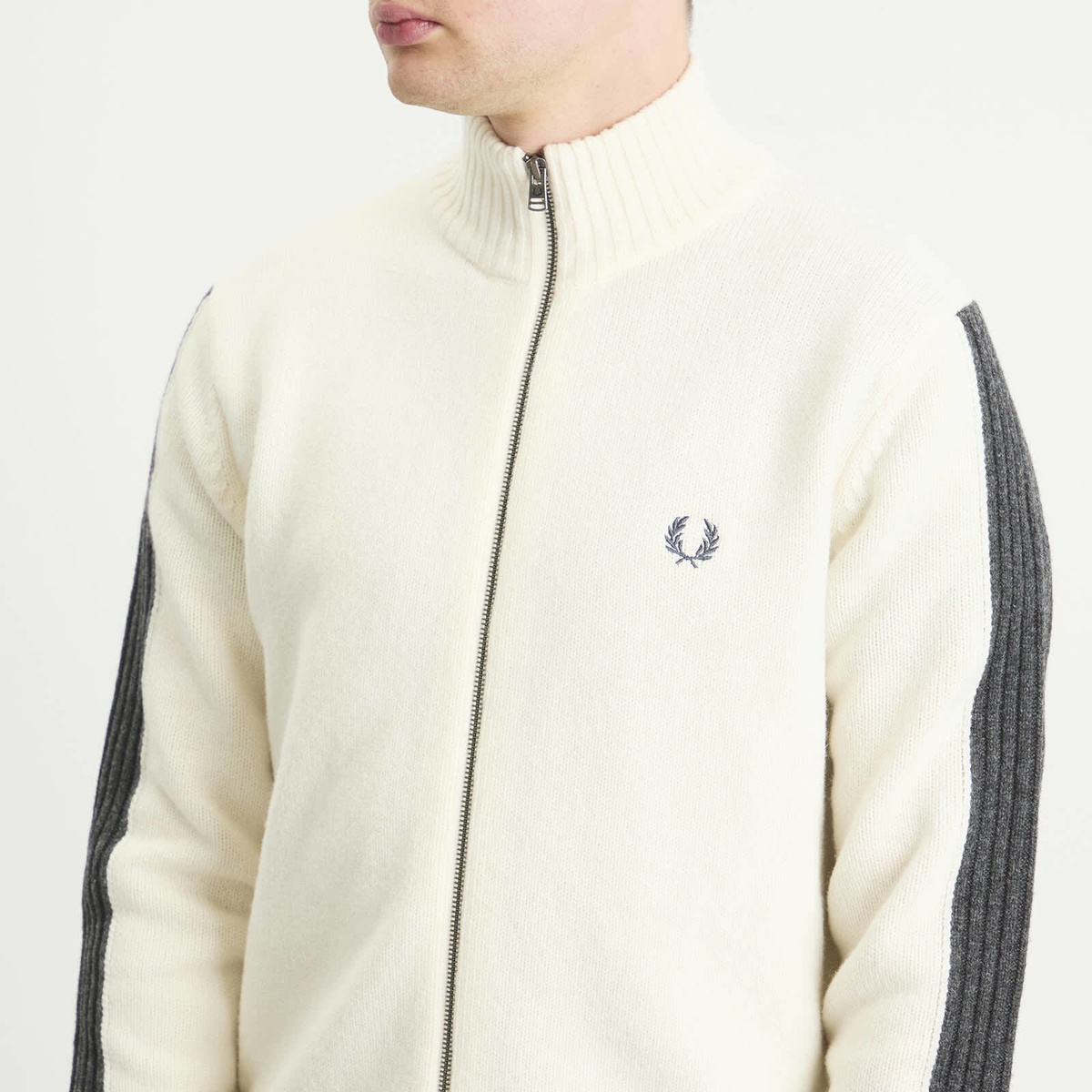 Fred Perry Men's Ribbed Zip Knit Cardigan in Ecru