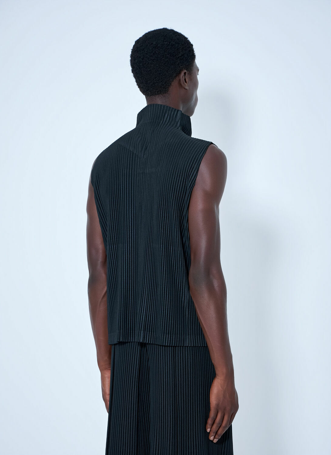Homme Plissé Issey Miyake Sleeveless Ribbed Gilet