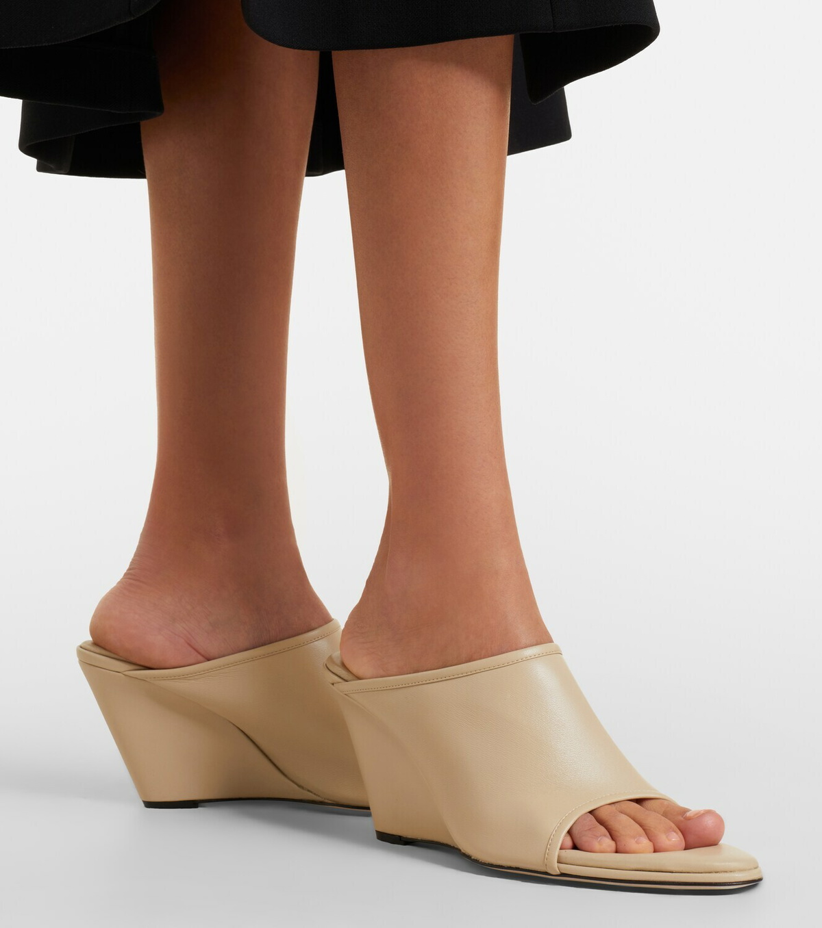 Christen Strap Stretch leather mules