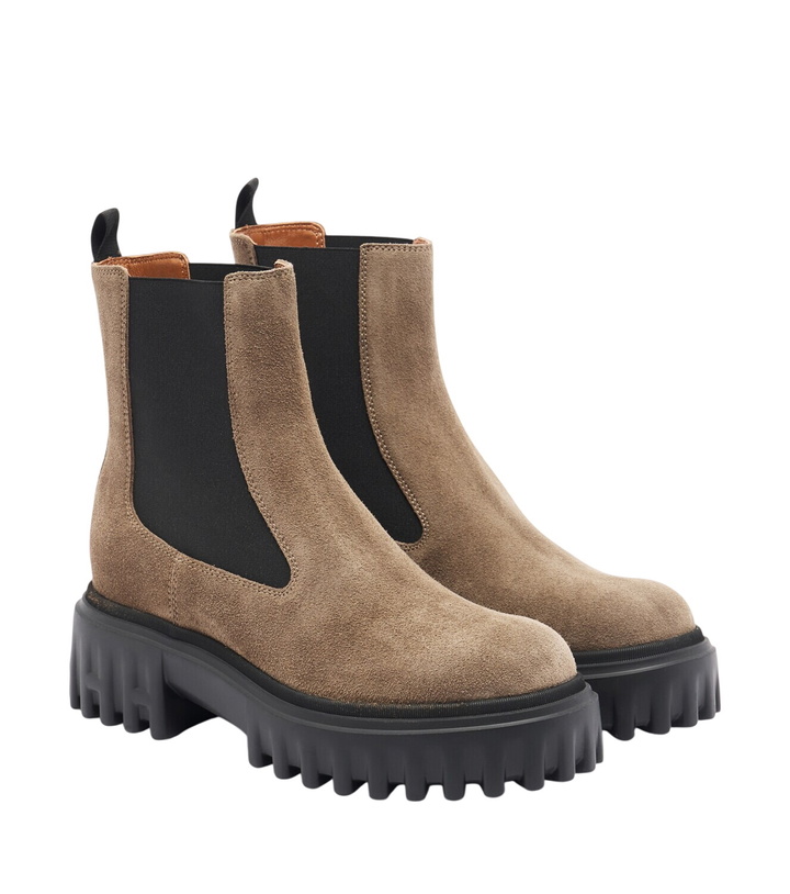 Photo: Hogan H700 suede ankle boots