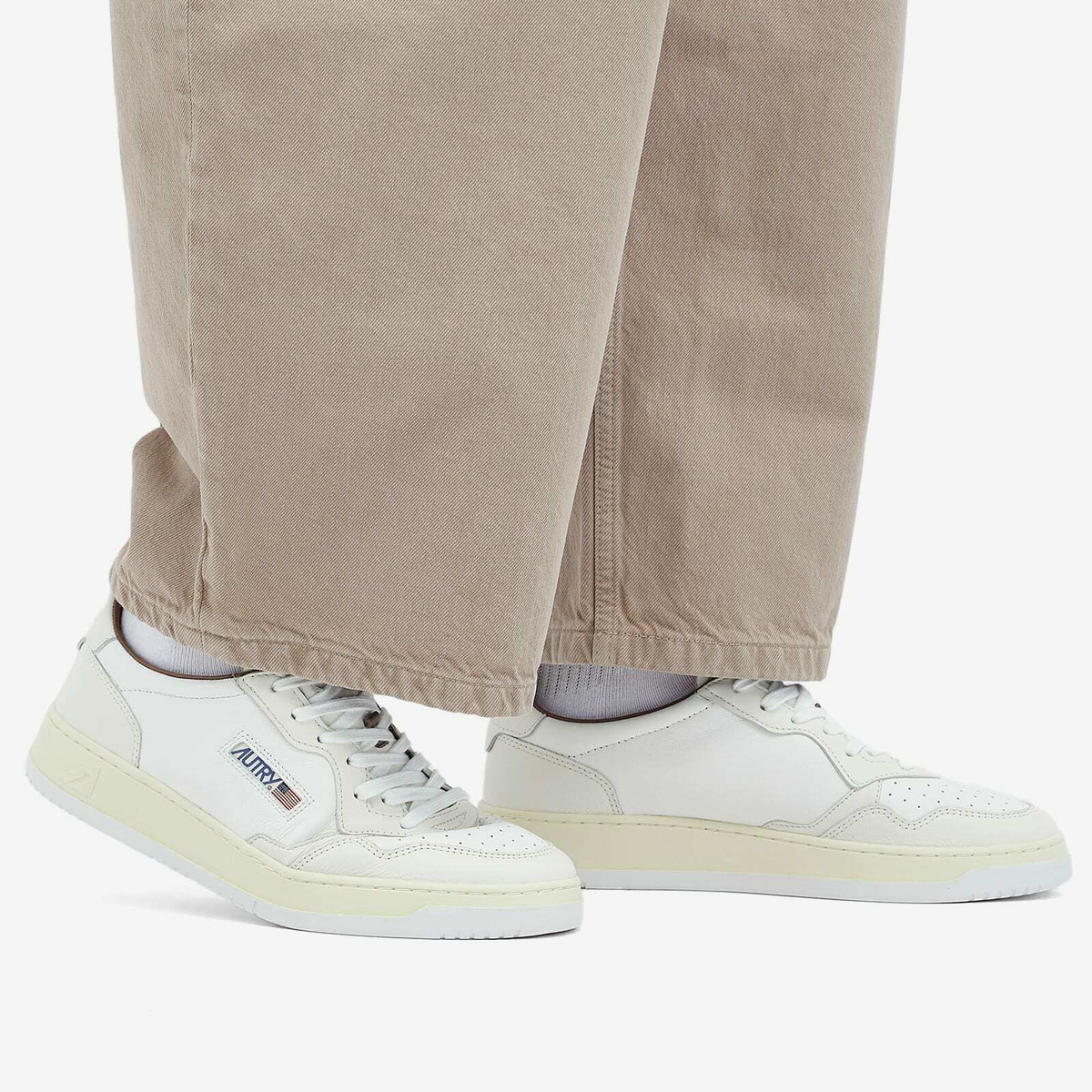 Autry Men's Medalist Low Leather Sneaker in Dollar Autry