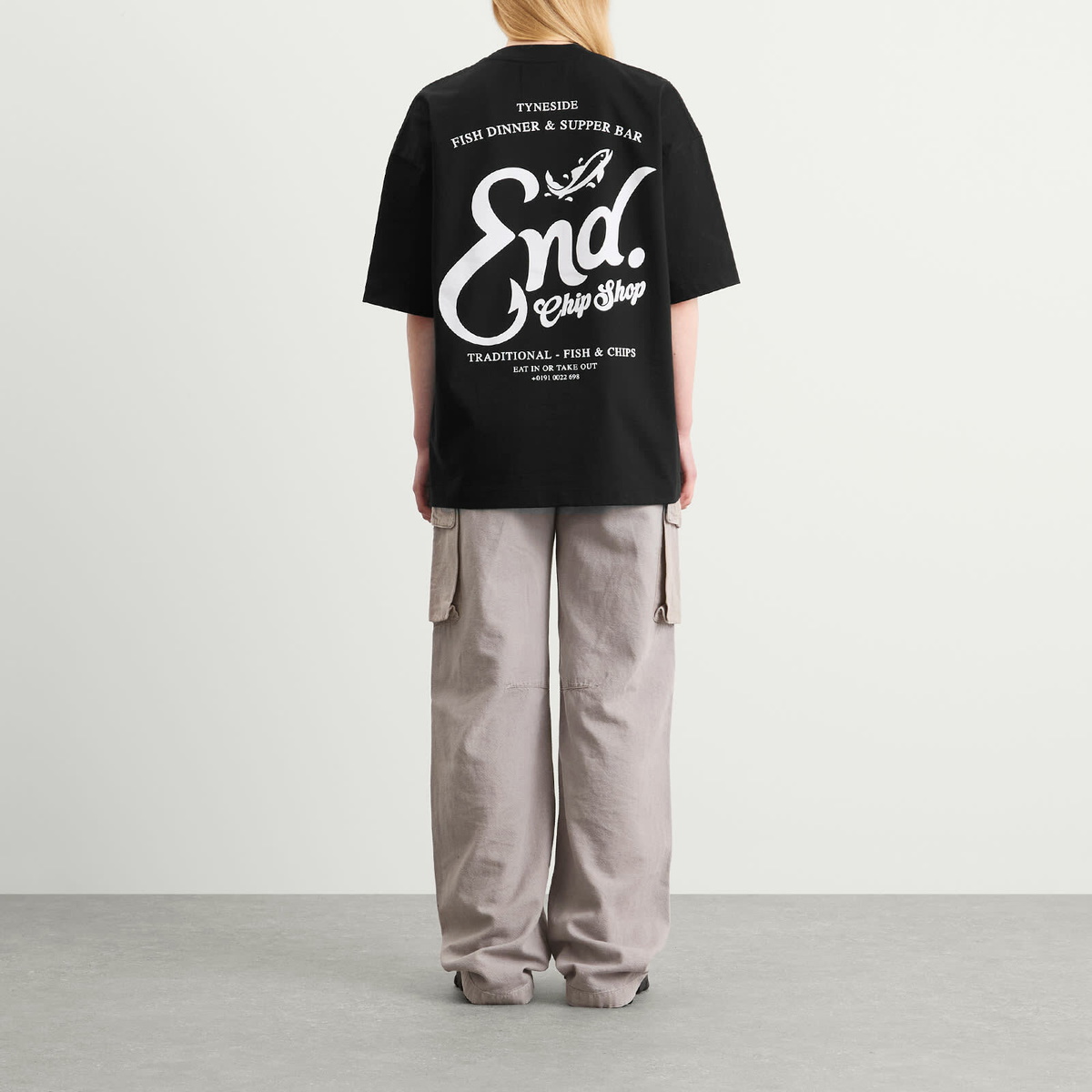 END. Coastal Fish Bar By The Sea T-Shirt in Black