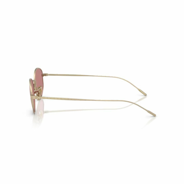 Photo: Oliver Peoples 0ov1347st50353e