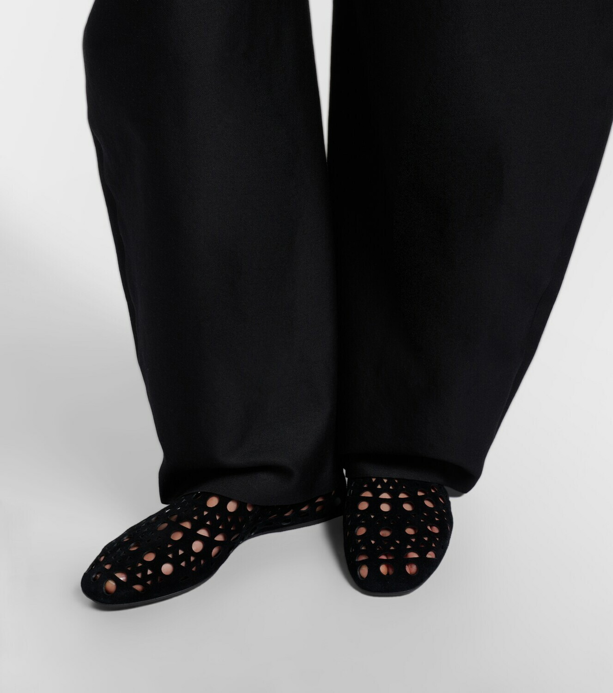 Alaïa Vienne suede ballet flats