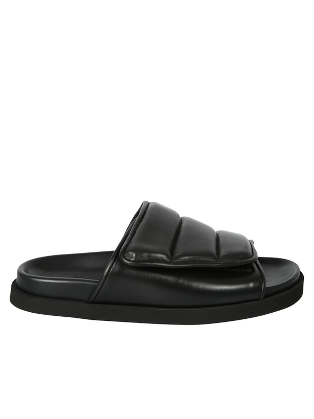 Photo: GIA BORGHINI Slippers