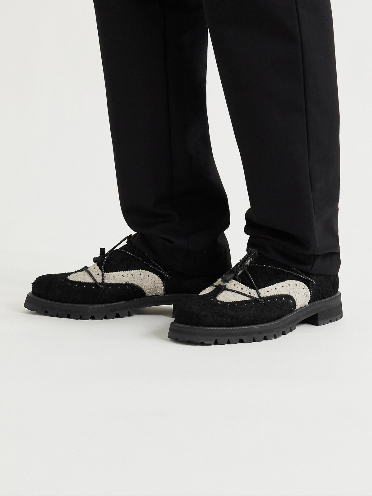 Hender Scheme - Code Tip Shaggy Colour-Block Suede Brogues - Black