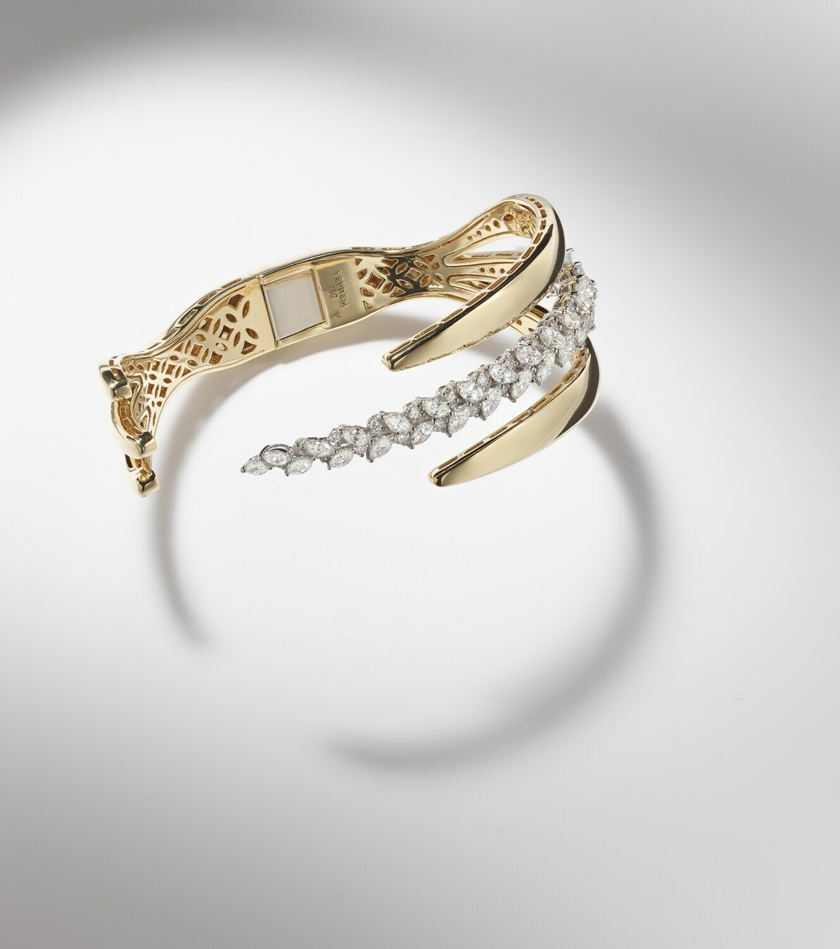 Yeprem Golden Strada 18kt white and yellow gold bangle with diamonds