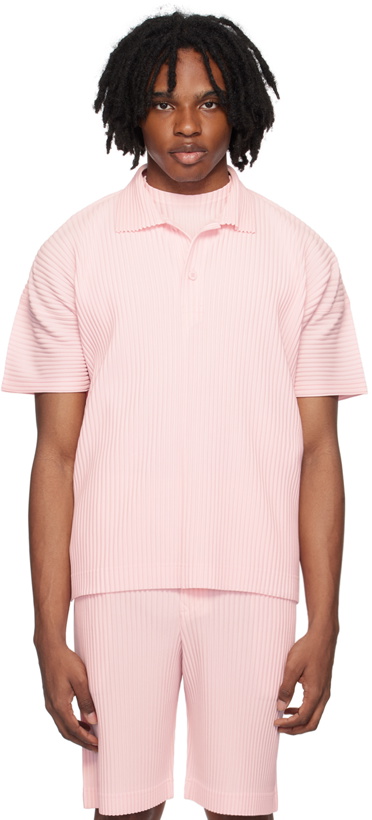 Photo: HOMME PLISSÉ ISSEY MIYAKE Pink Monthly Color May Polo