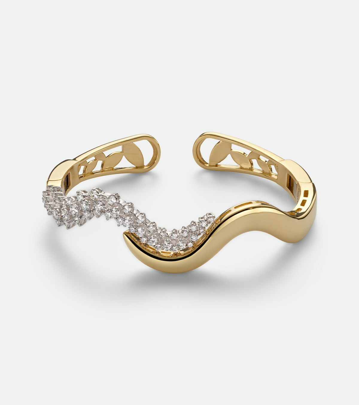 Yeprem Golden Strada 18kt gold bangle with diamonds