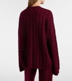 Lisa Yang Seymour cable-knit cashmere sweater
