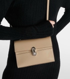 Savette Symmetry 19 leather shoulder bag
