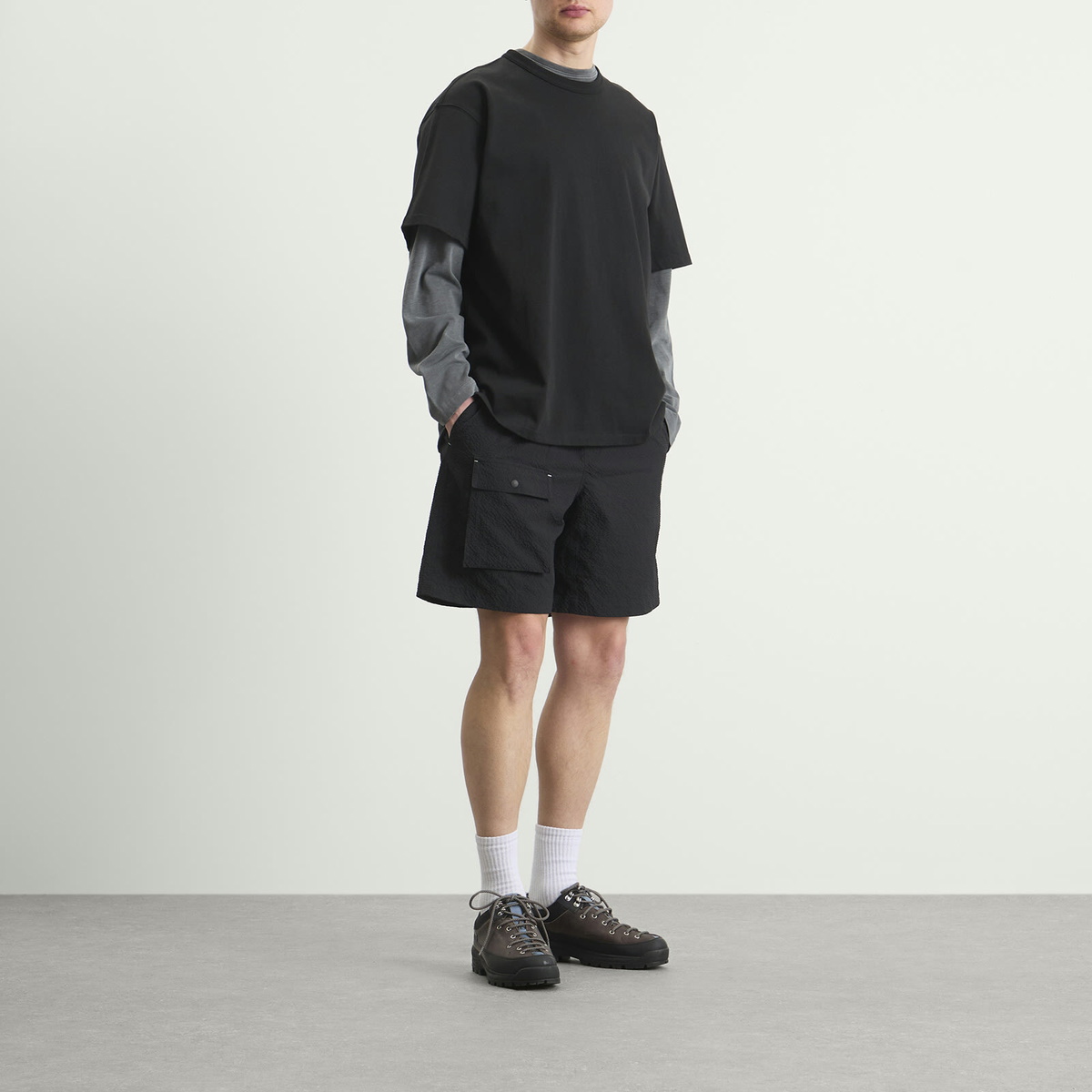 FrizmWORKS Men's Comfortable Banding Shorts in Black
