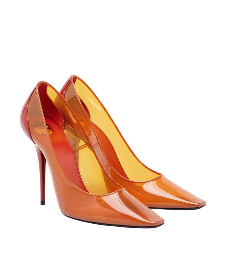 Photo: Saint Laurent Folie pumps