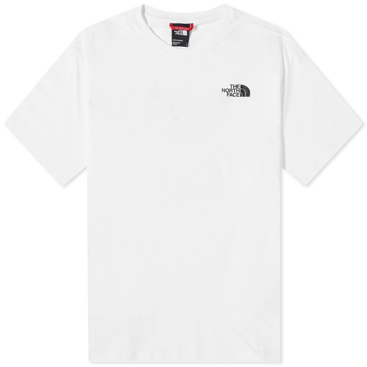 Photo: The North Face Men's Mountain Outline T-Shirt in Tnf White/Tnf Black