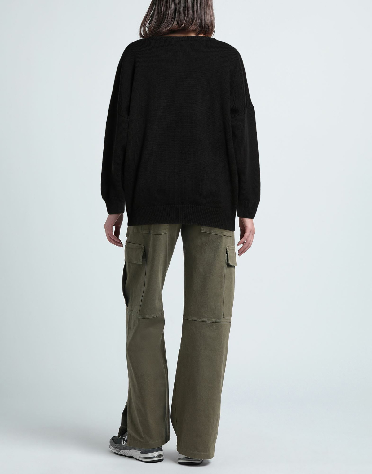 032c Womens Sweater in Black