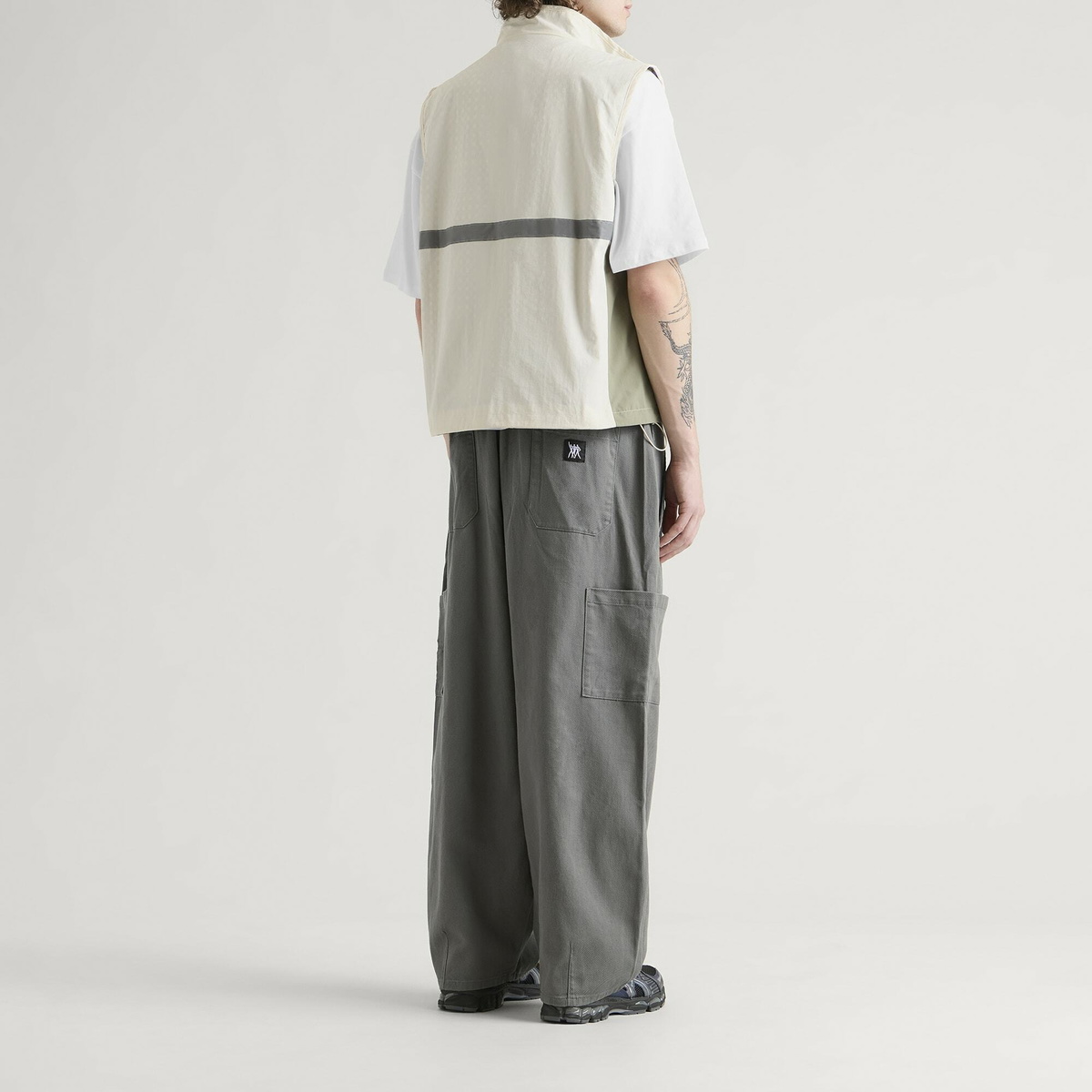 Bene Culture Big Ol' Rounders in Grey
