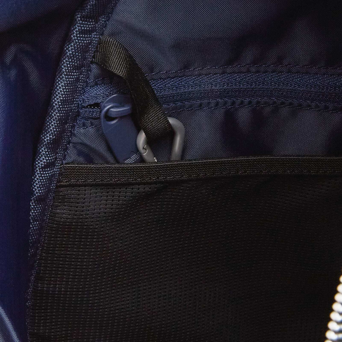 Adidas Men's OG LA Crossbody Bag in Collegiate Navy 