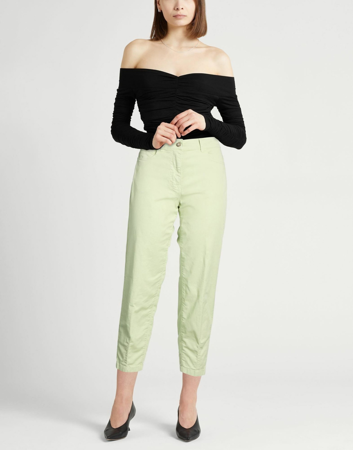 Peserico Easy Womens Pants in Sage green