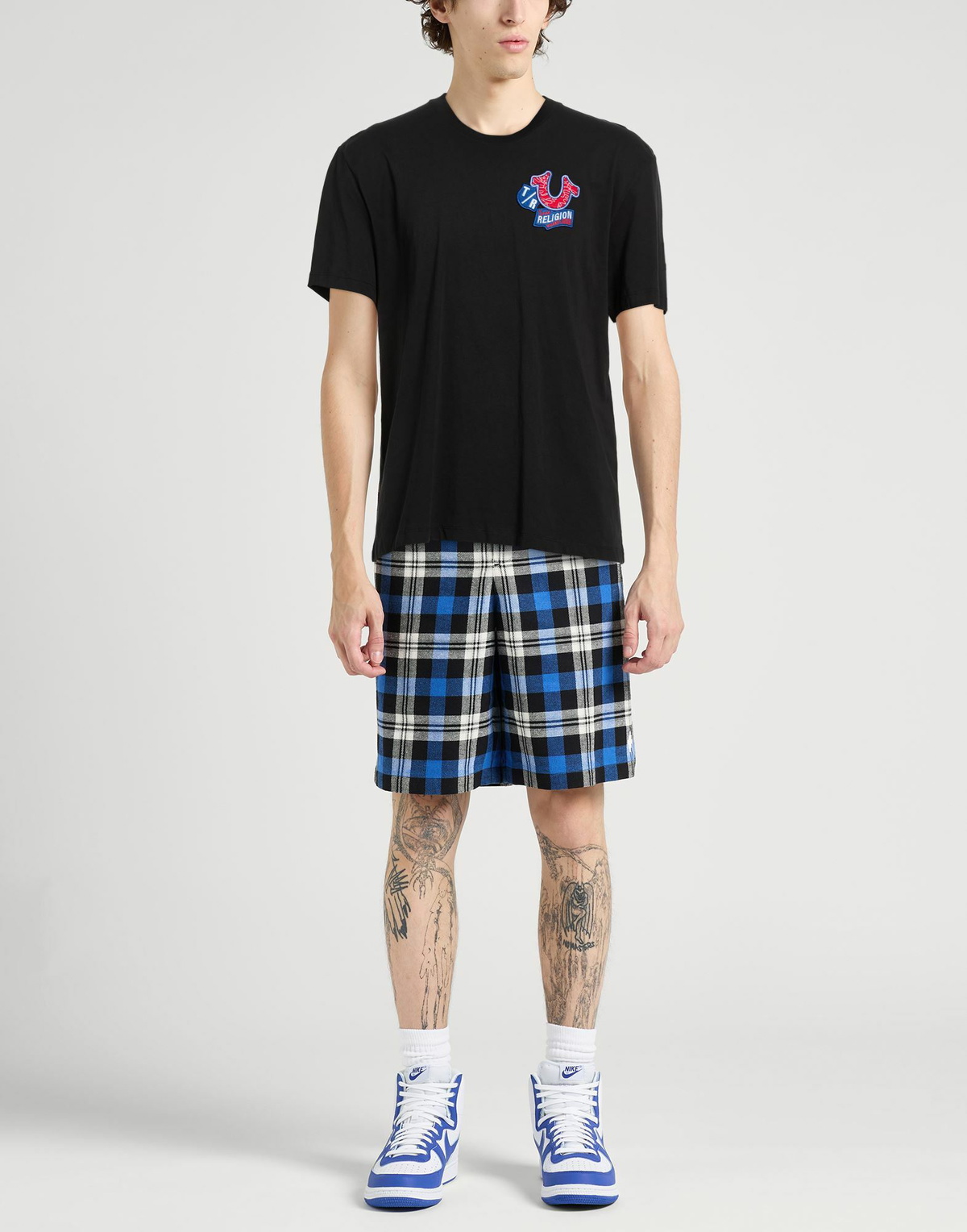 True Religion Mens T-shirt in Black