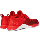 Nike Training - Metcon Flyknit 3 Sneakers - Red