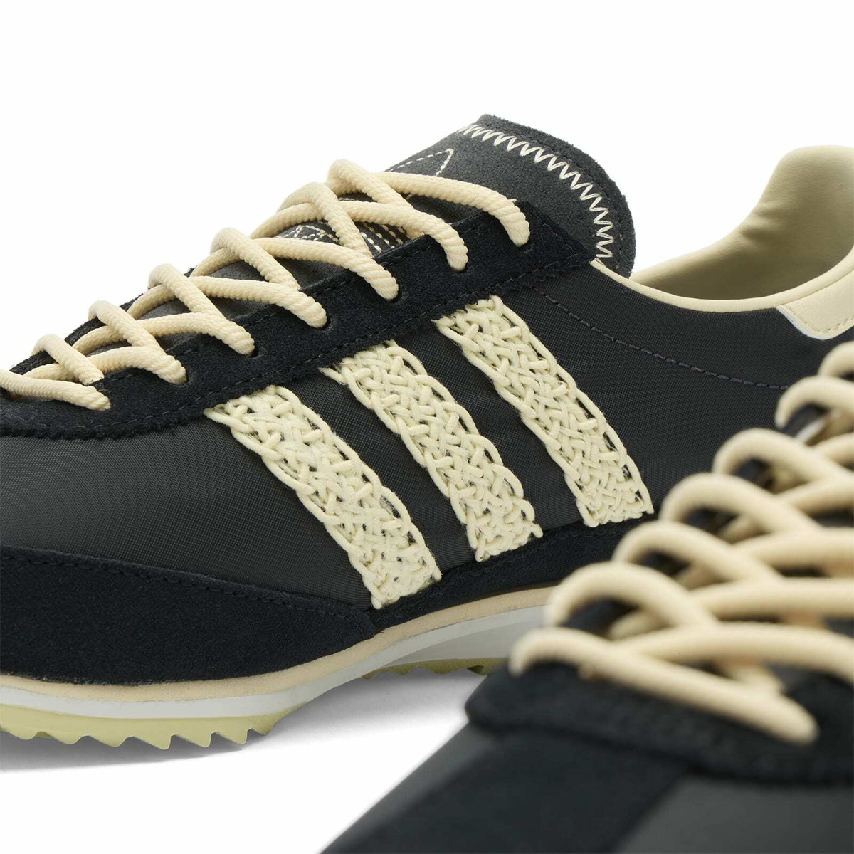 Adidas Women's Sl 72 Og Sneaker in Carbon/Warm Vanilla/Core Black