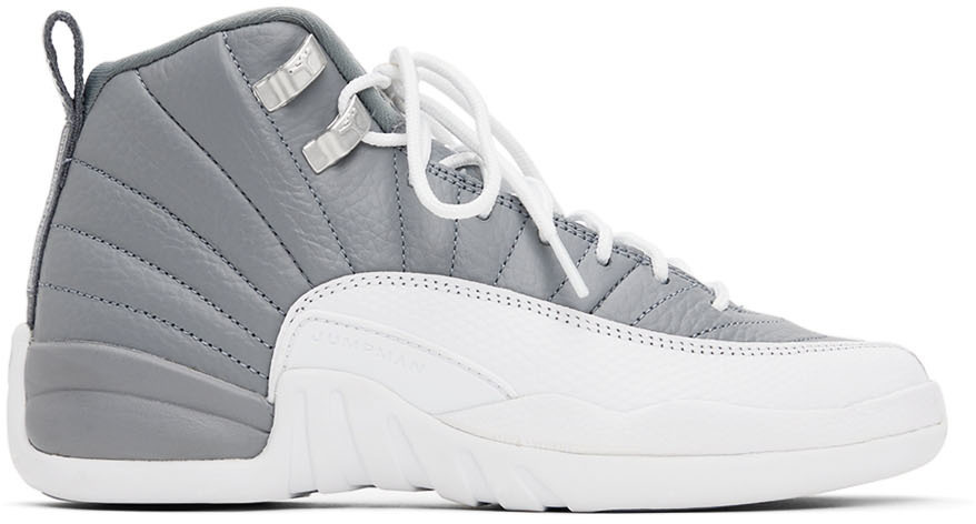 jordan sneakers junior