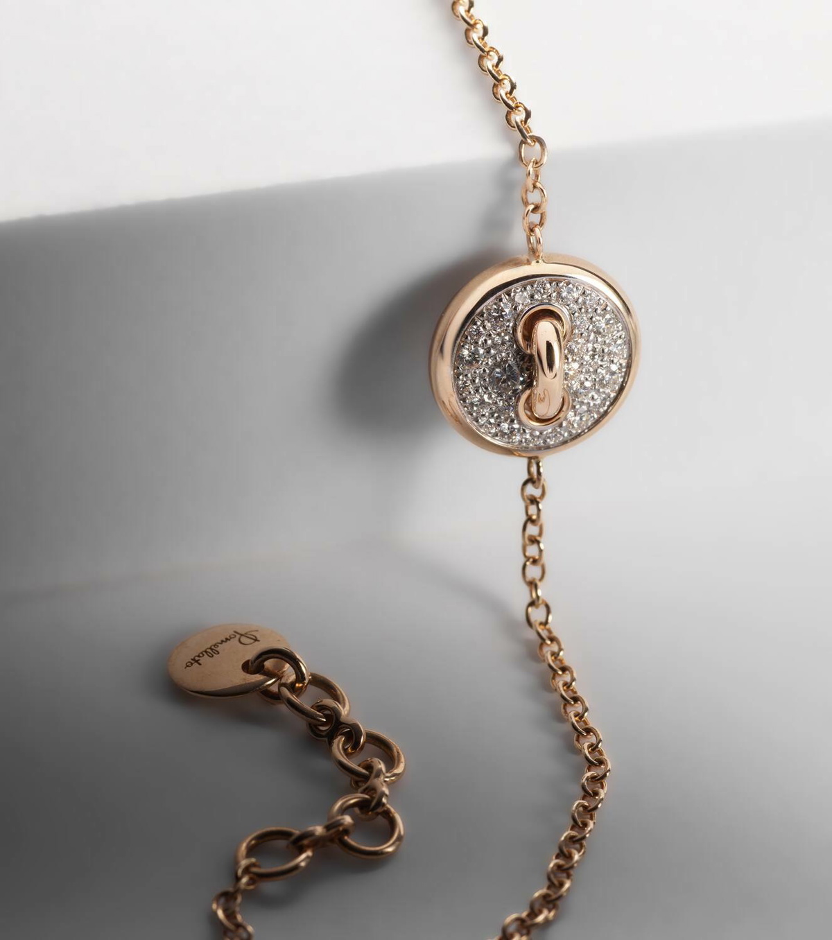 Pomellato Pom Pom Dot 18kt rose gold chain bracelet with white diamonds and mother of pearl