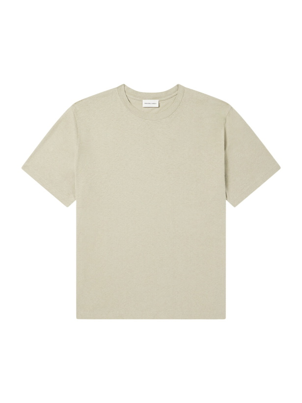 Photo: Frescobol Carioca - Dinis Linen-Blend T-Shirt - Green