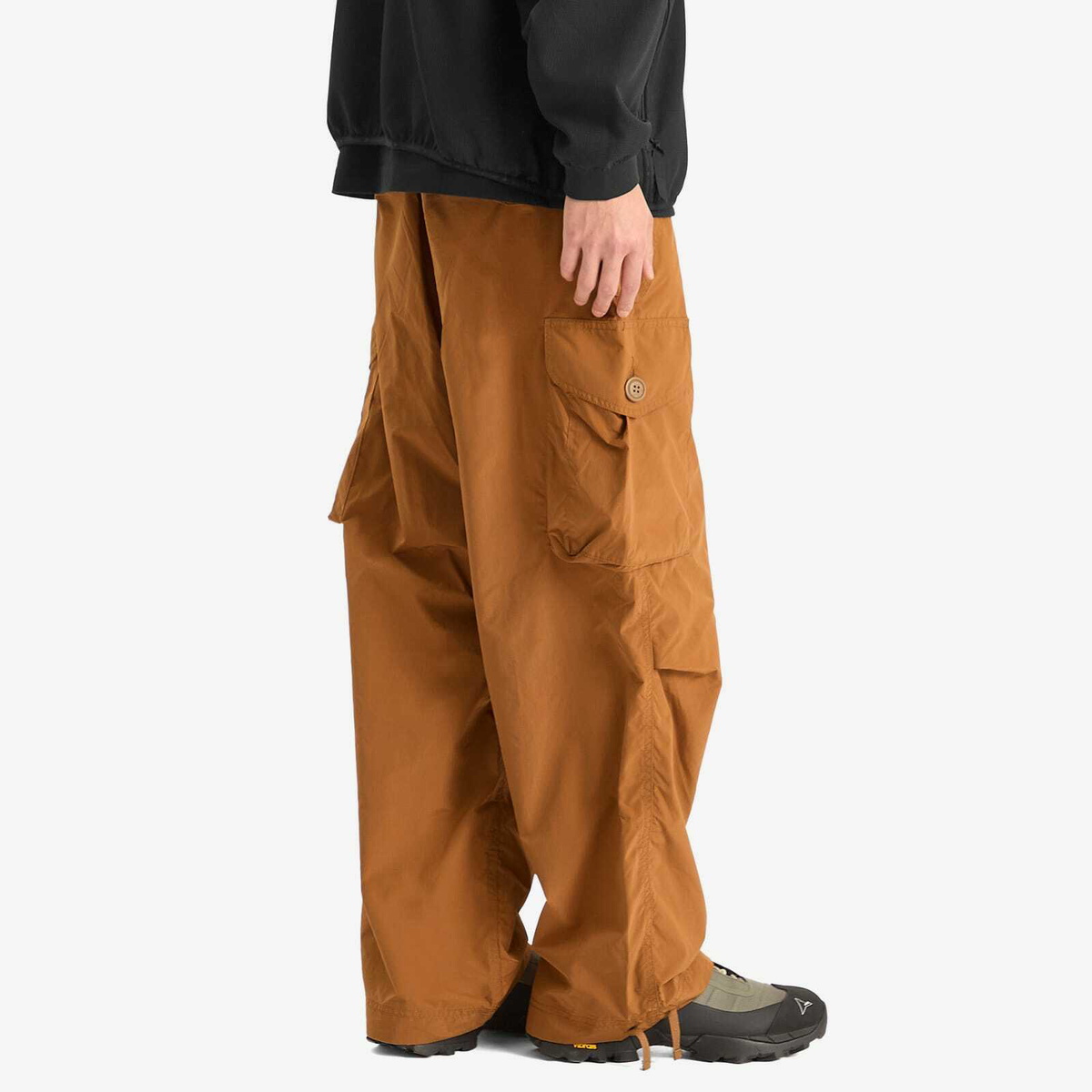 and wander Men's Oversized Cargo Trousers in Light Brown and Wander