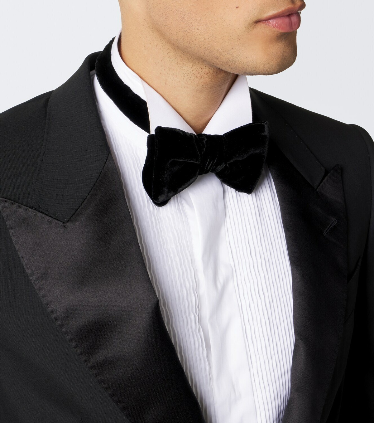 Tom Ford Velvet bow tie
