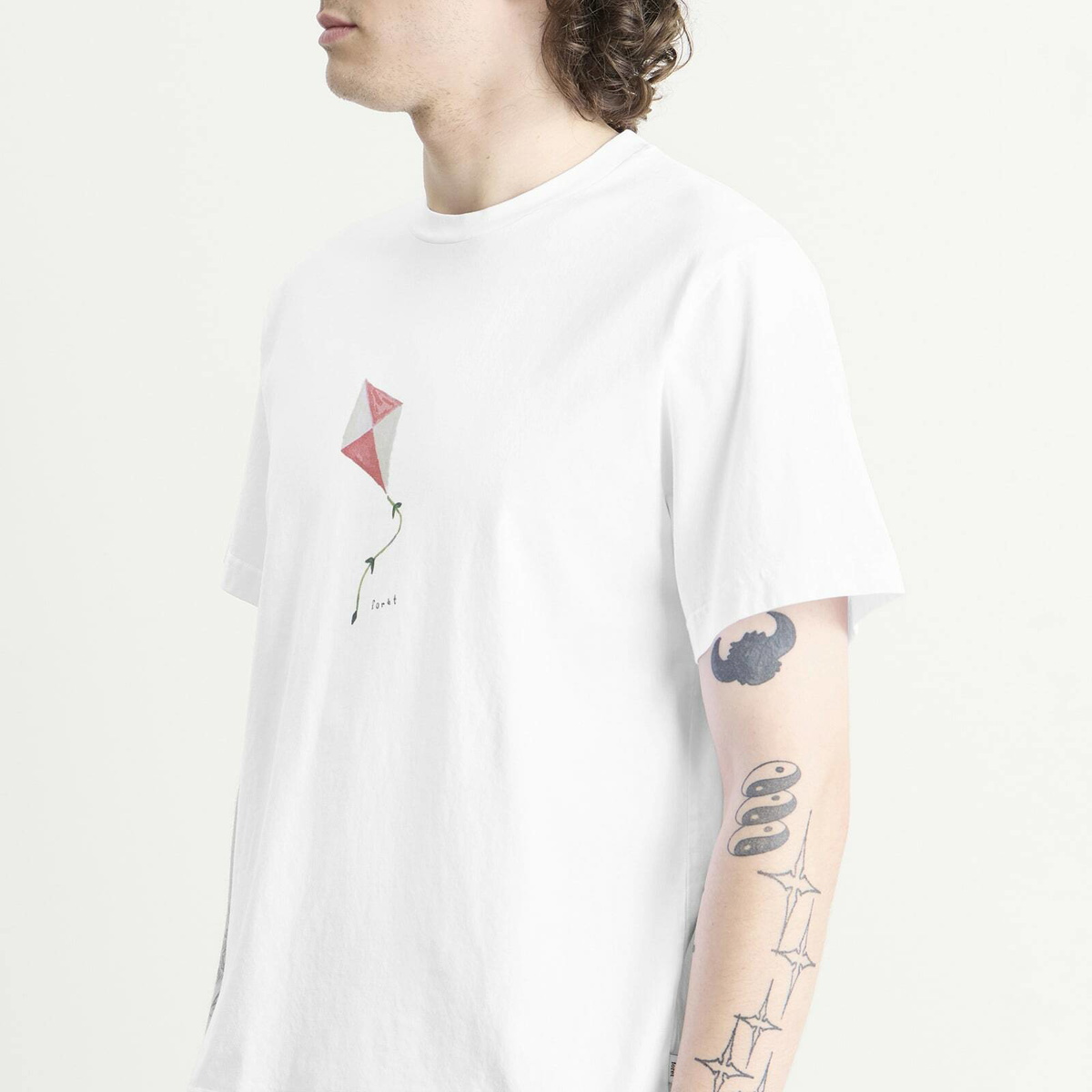 Foret Men's Fly T-Shirt in White