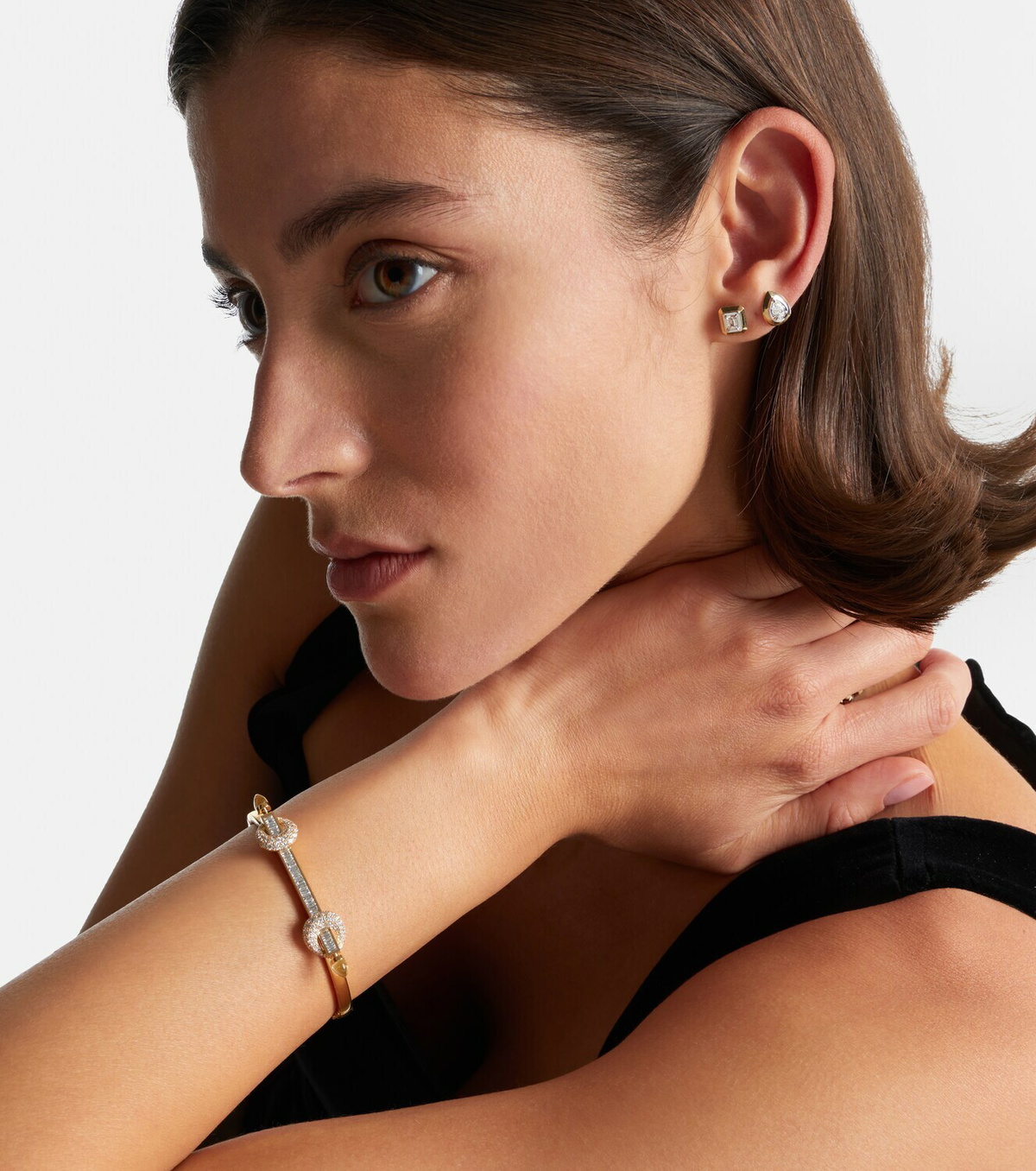Rainbow K 9kt gold single earring with diamond
