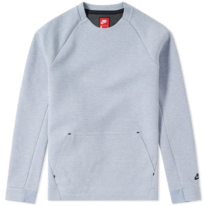 Photo: Nike Tech Fleece Crew Grey