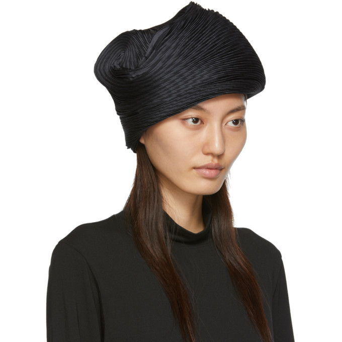 PLEATS PLEASE ISSEY MIYAKE beret hatベレー帽 Pleats Please Issey Miyake Black Pleated Beret Pleats Please