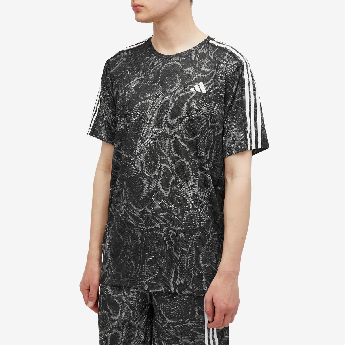 Adidas Running Men's Adidas OTR E AOP T-Shirt in Black