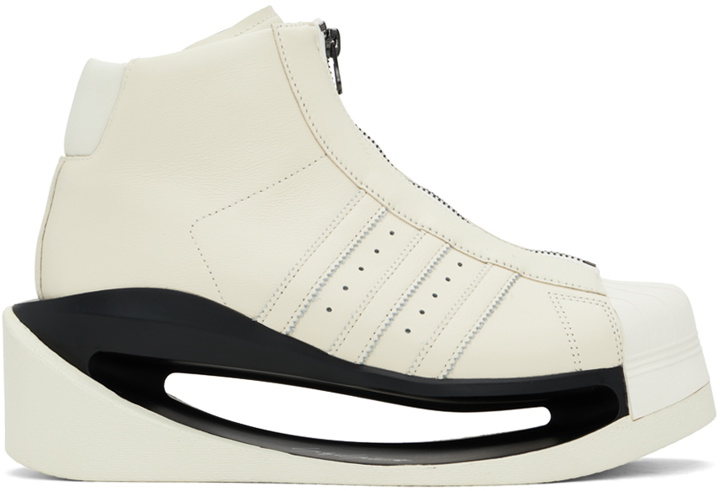 Photo: Y-3 Off-White Gendo Pro Model Sneakers