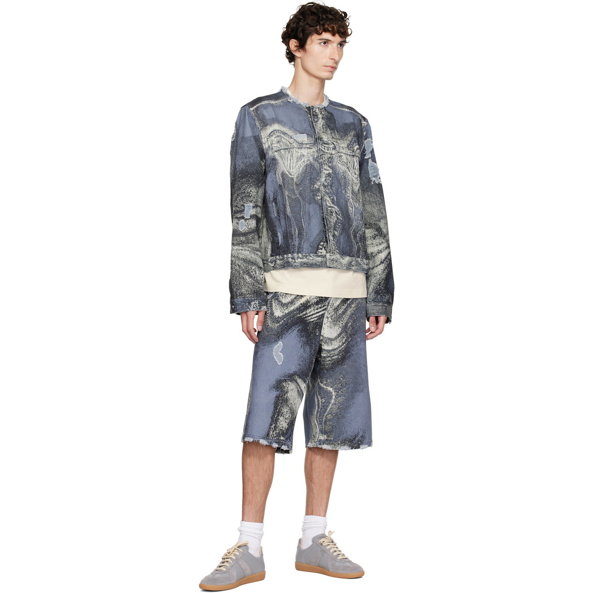 CAMPERLAB Blue Distorted Print Distressed Denim Shorts