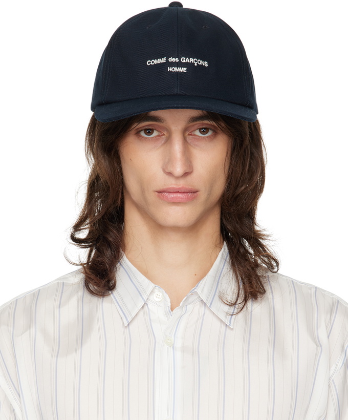 Photo: Comme des Garçons Homme Navy Embroidered-Logo Cap