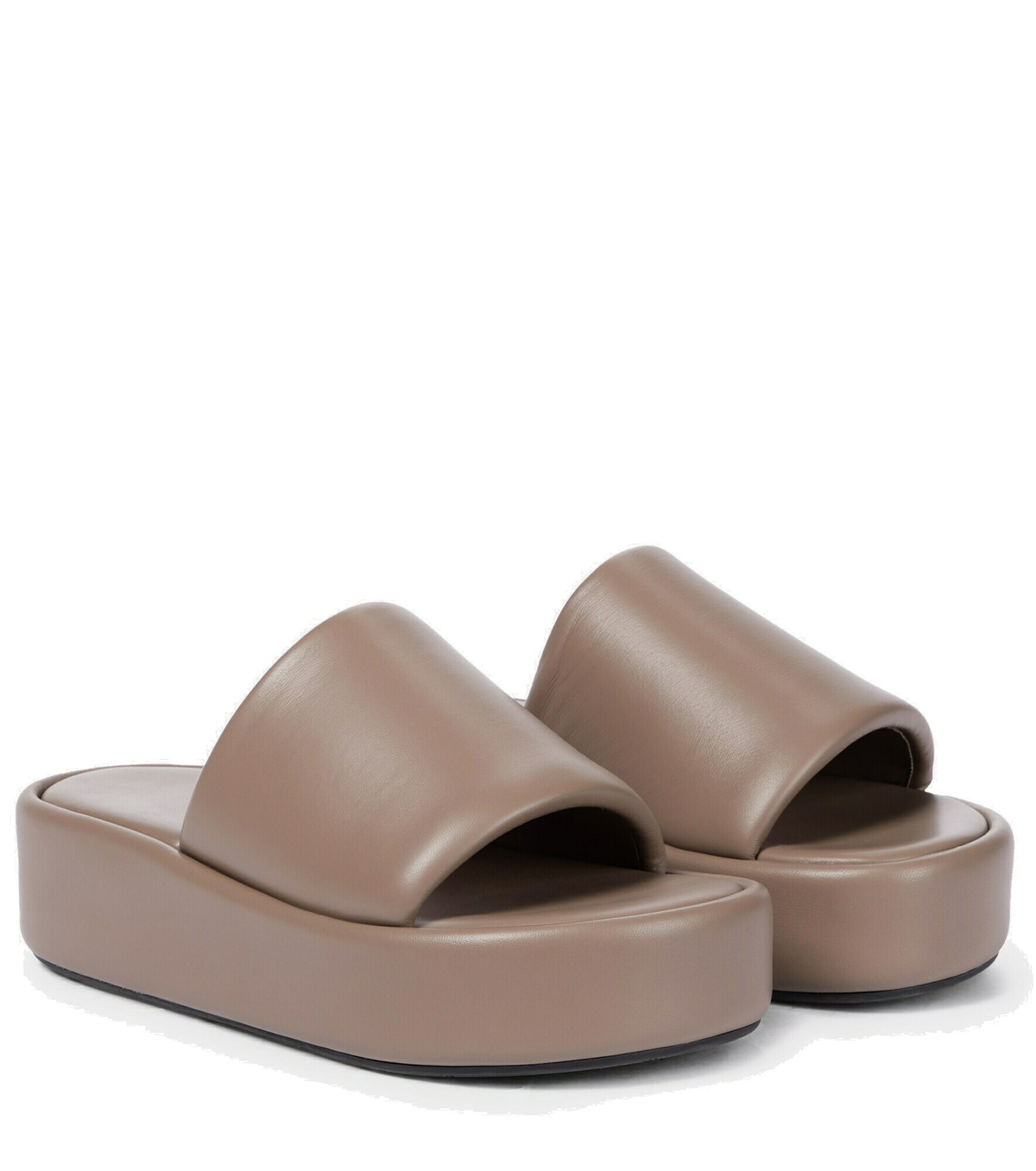 【可愛いロゴ入り♪】Balenciaga Rise Leather Platform Slides Rise BB leather platform slides in black - Balenciaga