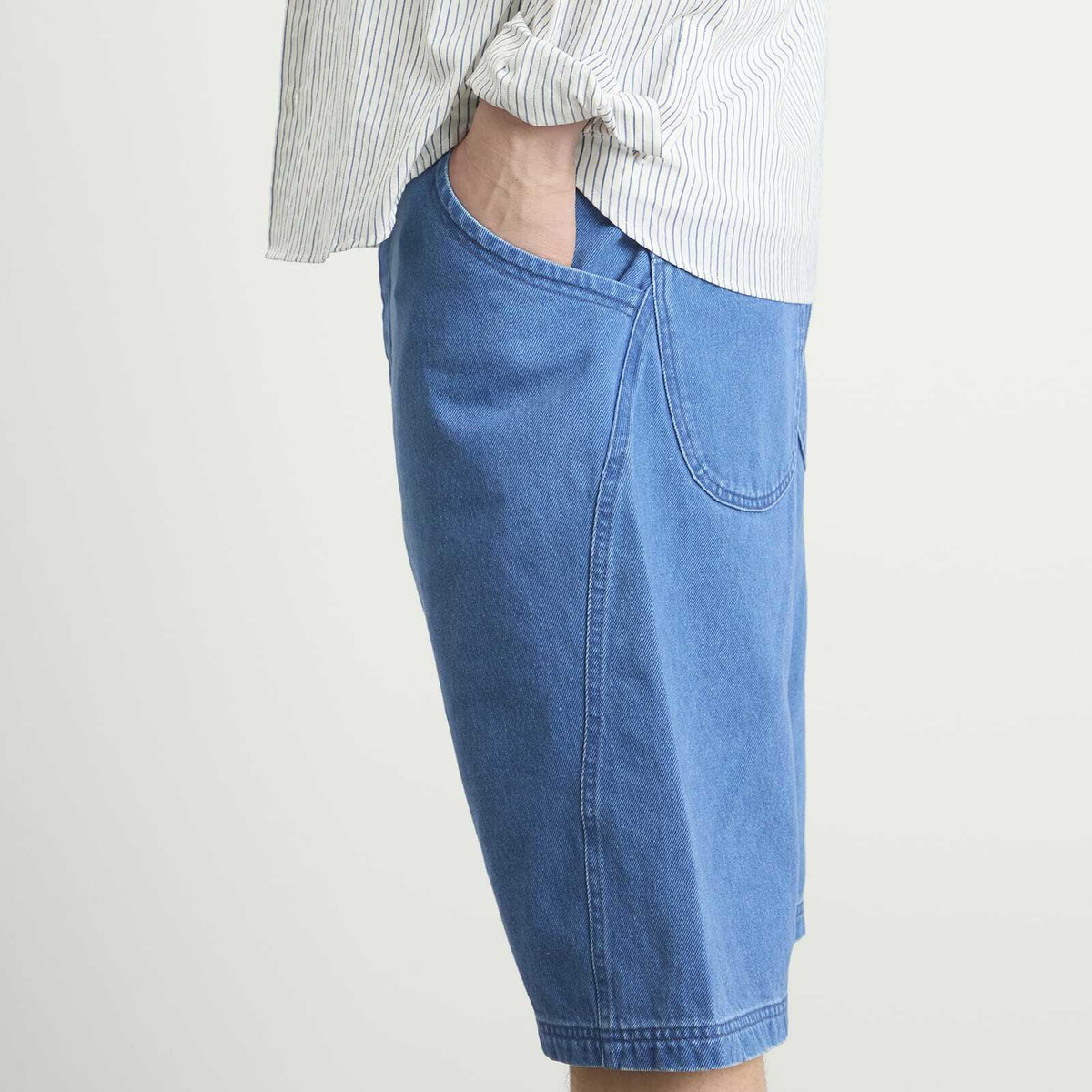 YMC Men's 90'S Denim Twisted Shorts in Indigo
